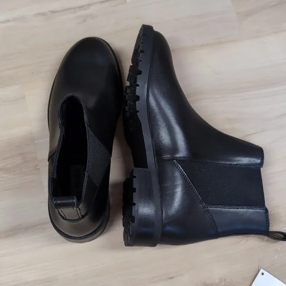 Steve Madden Lorali Women's Leather Chelsea Boot